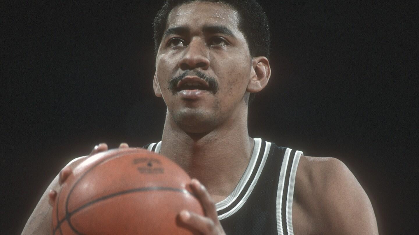 [NBC] NBA HOFer George Gervin Is Challenging Caleb Williams' Effort to Secure Trademark Protection for the Term "Iceman"