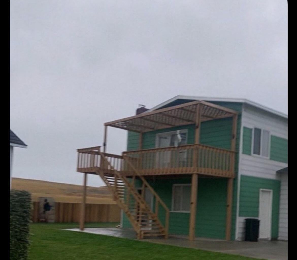 Someone tell Mike to move outta there, NOW!