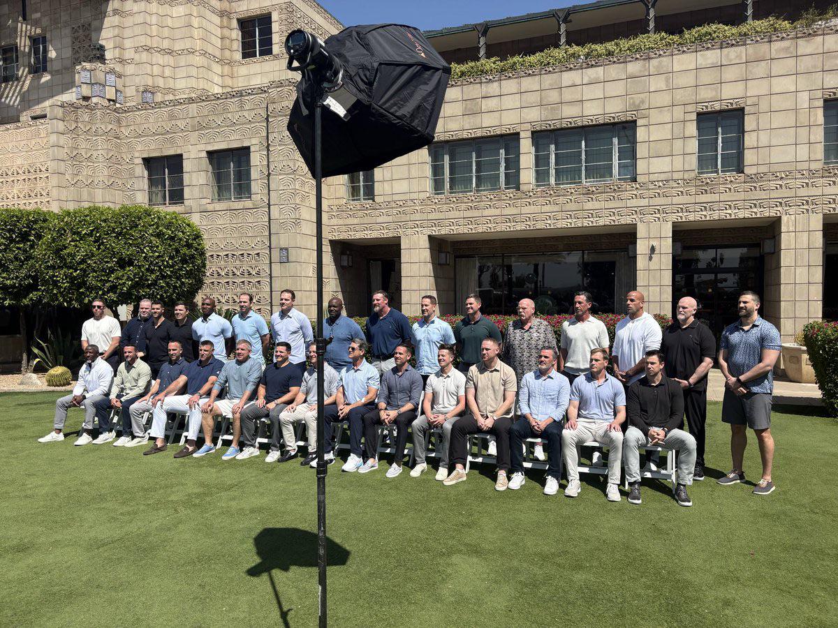 Demeco at the annual HC photo