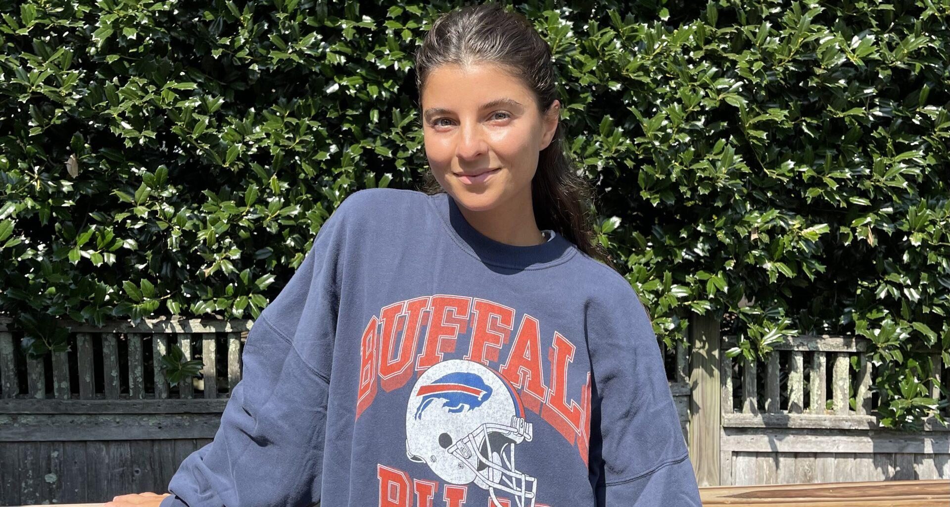 Help me find this sweatshirt!