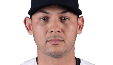 Twins Shopping C Alex Jackson