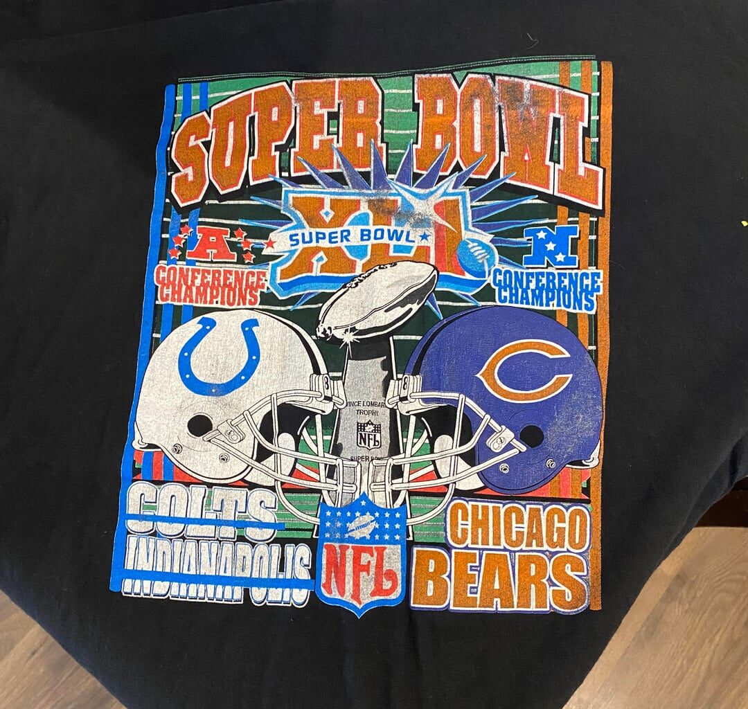 Picked this shirt up at thrift shop