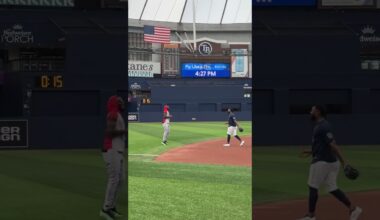 Jumping for joy over this reunion 😂 Elly De La Cruz and Junior Caminero caught up pregame!