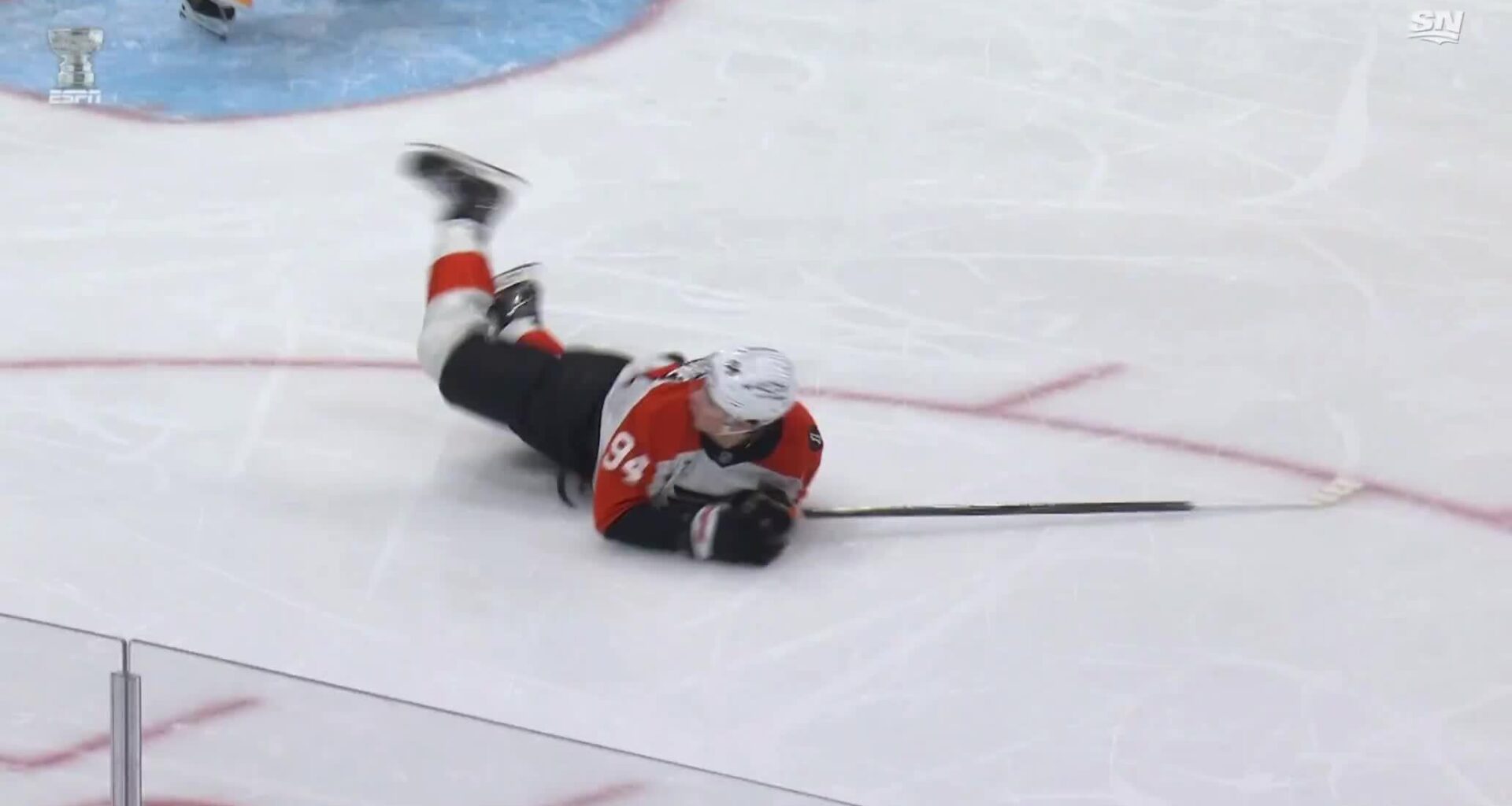 Stuart Skinner trips Porter Martone accidentally on purpose