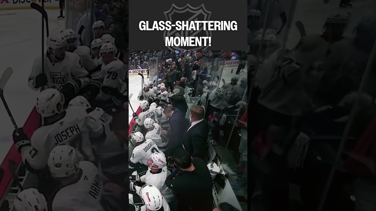 Look at this broken glass 📸