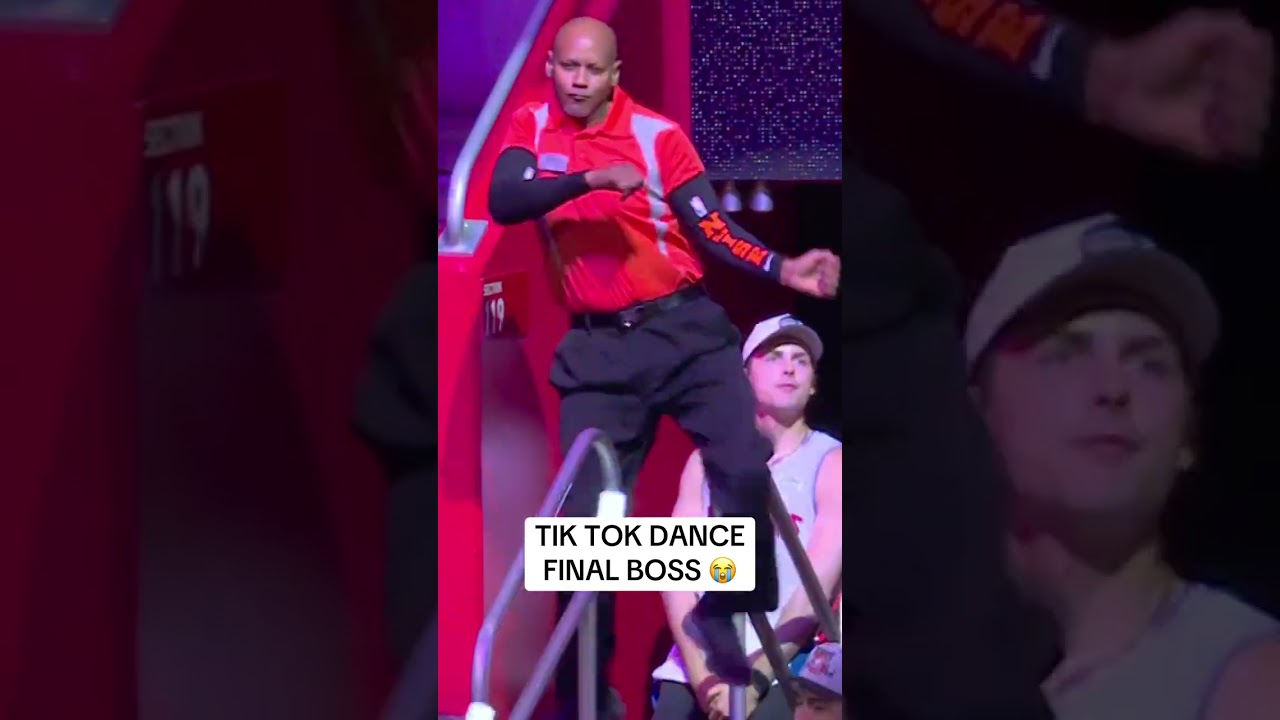 ‘Cuz he’s too smooth with it 👀 🕺