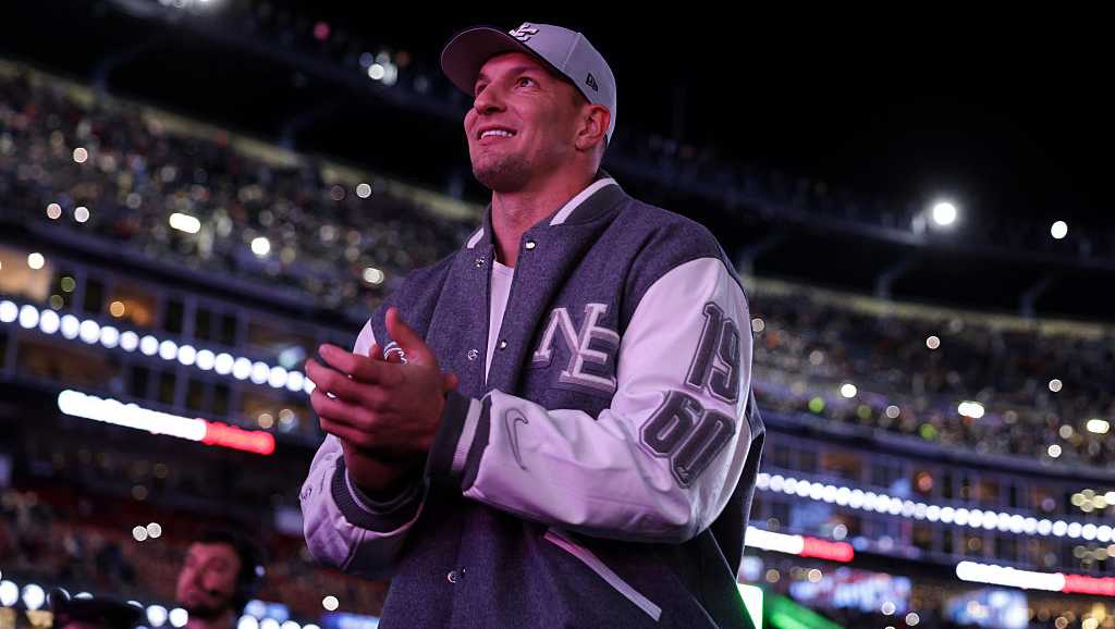 Gronkowski selected for Patriots Hall of Fame