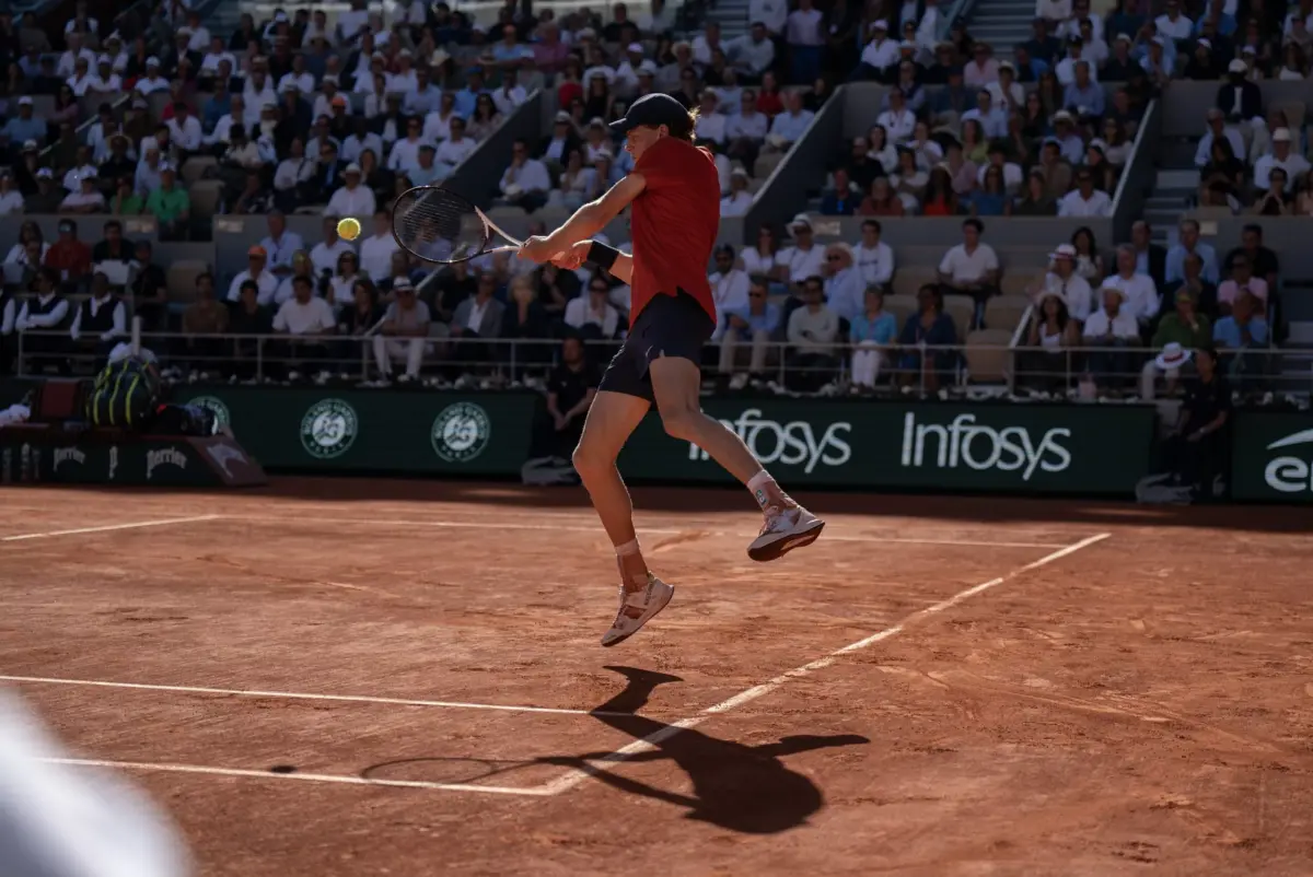 ATP Madrid Semifinal Prediction: Jannik Sinner vs Arthur Fils
