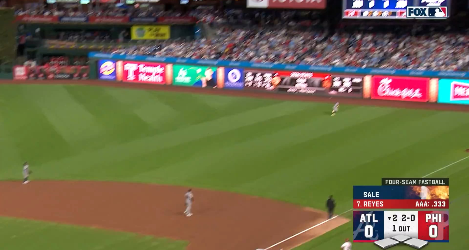 Newcomer Felix Reyes homers in his very first at bat in the majors! Welcome to the show!