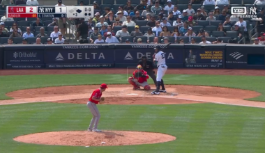 Big G goes 446 to Monument Park for the lead!!!