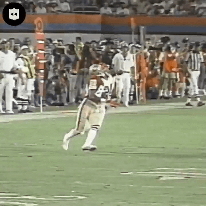 Throwback to Jerry Rice setting an NFL record 215 yards receiving en route to winning the MVP in SB XXIII