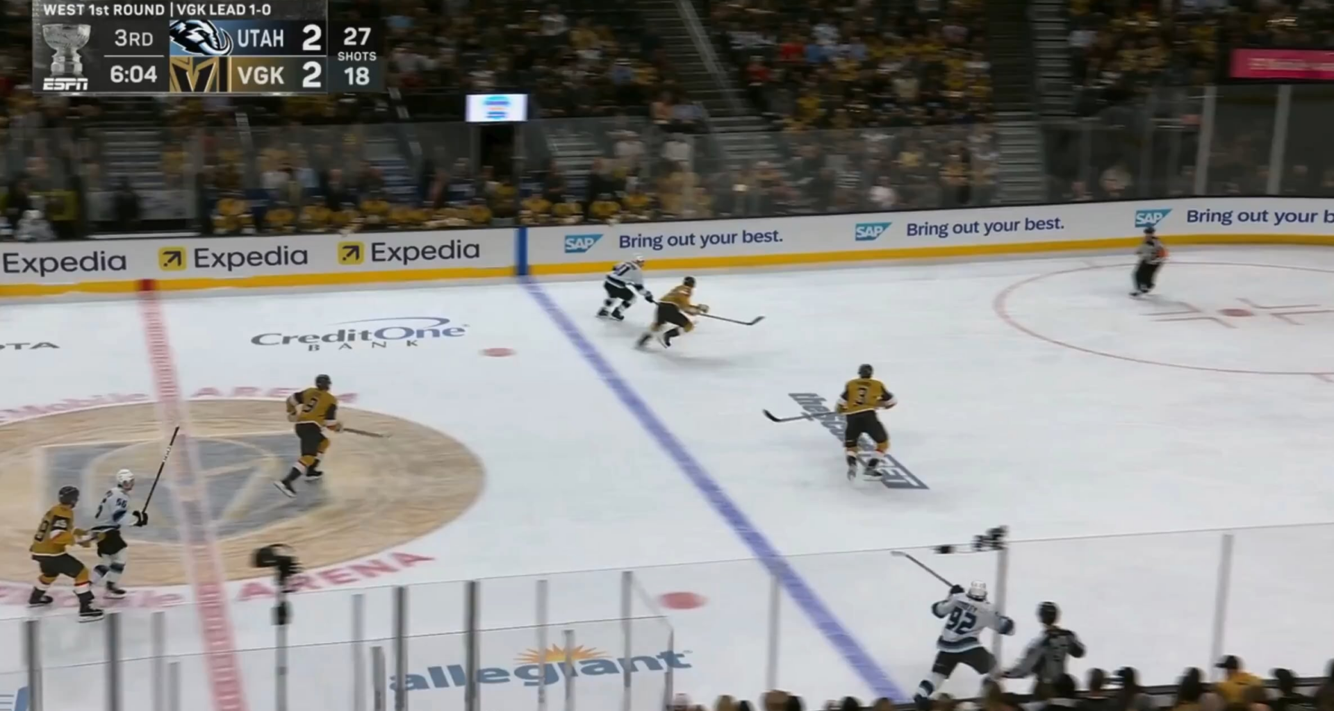 LOGAN COOLEY! Utah leads late! 3-2!