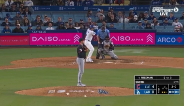 [Highlight] Freddie Freeman hit his first homer of the season to avoid being shutout