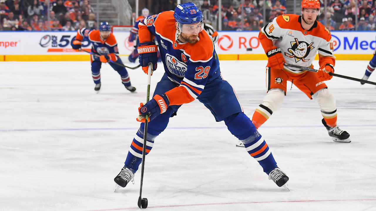 Draisaitl returns for Oilers in Game 1 win against Ducks