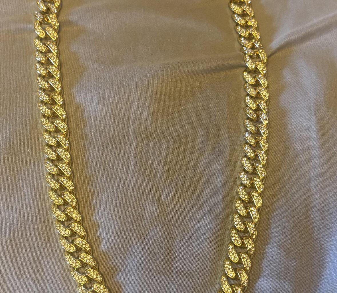 Best Fan Merch Giveaway of the Season by FAR! Fan Chain ⛓️‍💥 is NICE ICE 🧊! St. Patrick’s Day ☘️ Game.