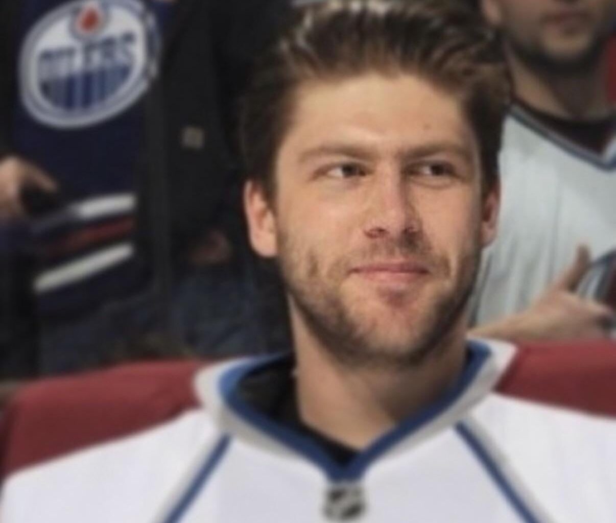 Varly playing tonight got me like