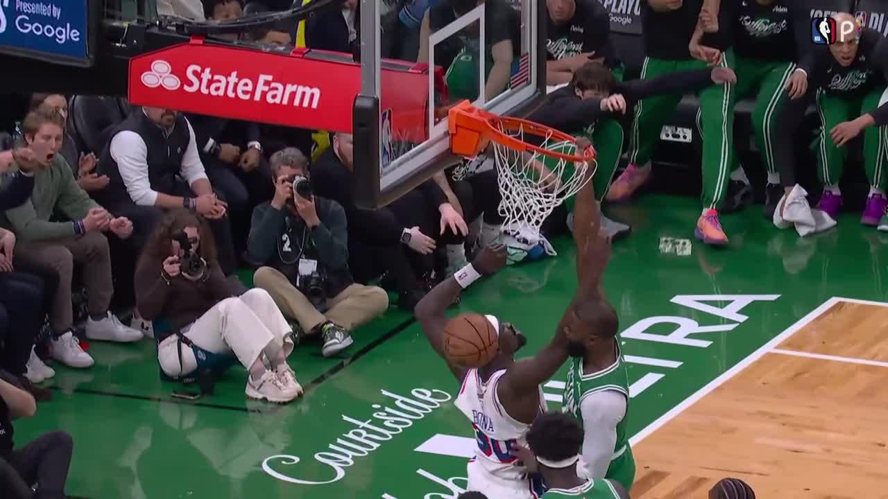 [Highlight] Jaylen Brown with the filthy poster dunk on Adem Bona (with replays). He also receives a tech
