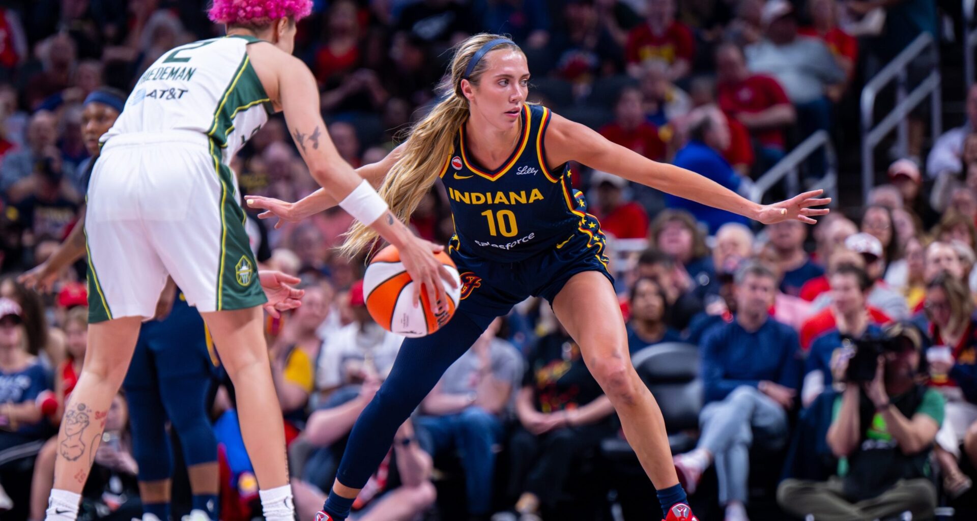 Lexie Hull brings smiles to Indiana Fever with elite defense