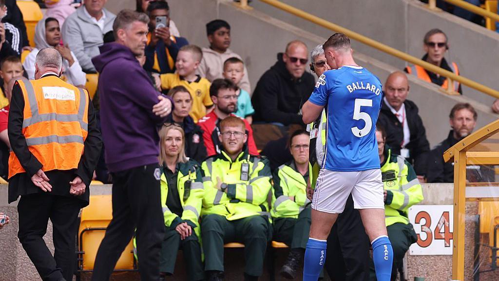 Three red cards for hair pulling - is it time to 'change the law'?