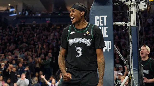Minnesota Timberwolves forward <a class="link " href="https://sports.yahoo.com/nba/players/6420/" data-i13n="sec:content-canvas;subsec:anchor_text;elm:context_link" data-ylk="slk:Jaden McDaniels;sec:content-canvas;subsec:anchor_text;elm:context_link;itc:0" data-yga="{"yLinkElement":"context_link","yModuleName":"content-canvas","yLinkText":"Jaden McDaniels","ySubModuleName":"anchor_text","yHasCommerce":false}">Jaden McDaniels</a> (3)Matt Blewett-Imagn Images
