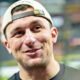 Watch: Manziel TKOs influencer in MMA fight