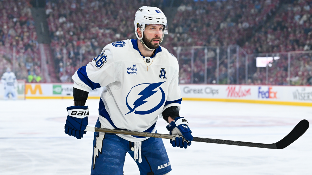 NHL MVP: Lightning's Nikita Kucherov takes Hart Trophy over McDavid, MacKinnon