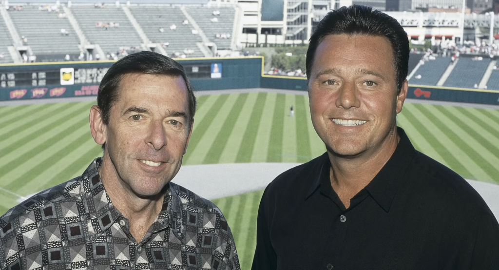 Longtime MLB broadcaster John Sanders dead at 83