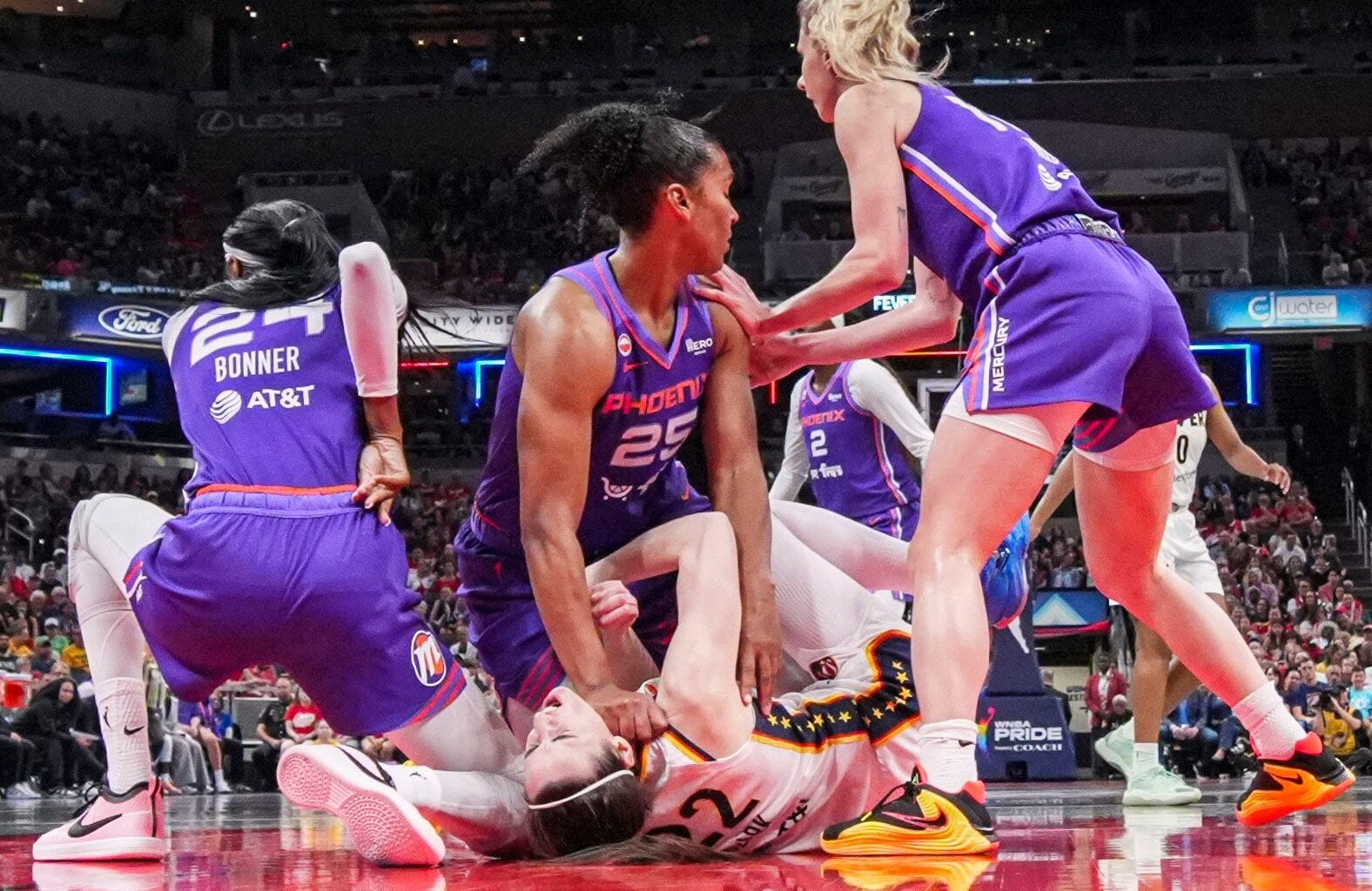 Sophie Cunningham rips WNBA after Caitlin Clark, Alyssa Thomas controversy