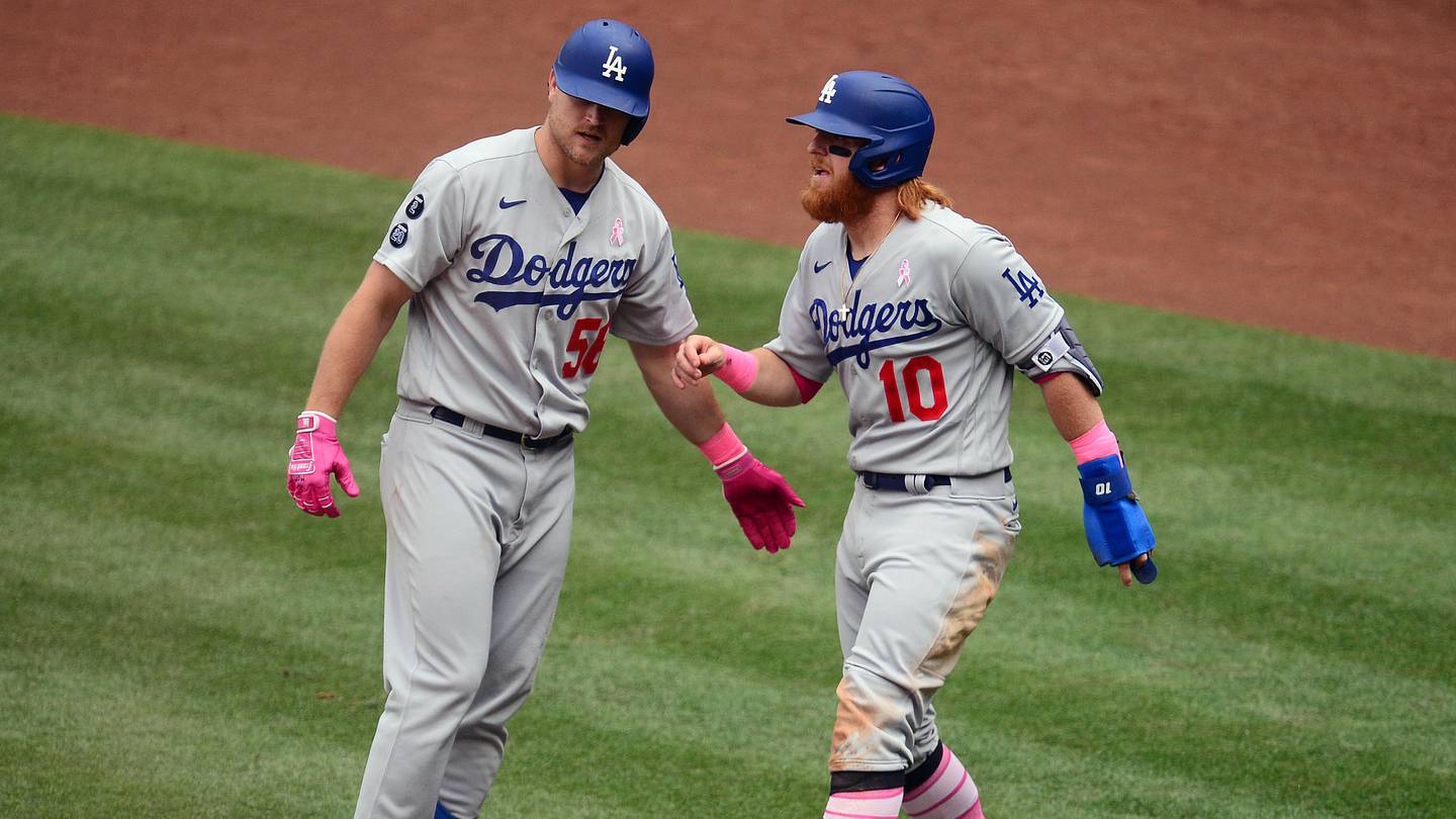 Former Dodgers Utility Man Announces Immediate Retirement From Baseball