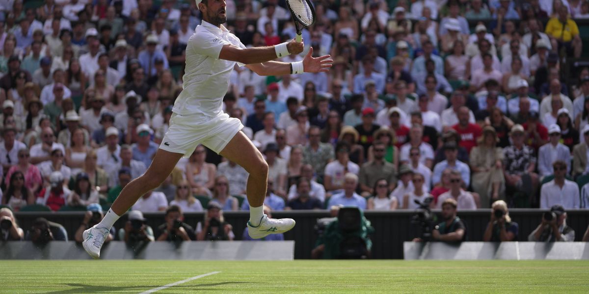 Djokovic breaks Federer's Wimbledon record with 106th match win to reach quarterfinals