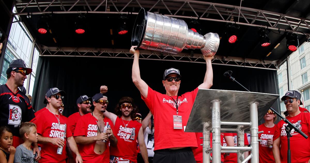 Hurricanes owner Tom Dundon puts names of wife, kids on Stanley Cup