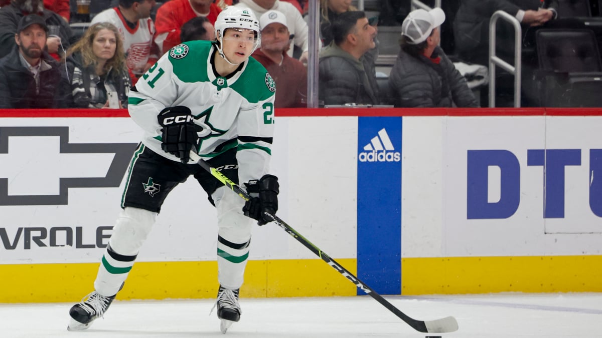 NHL Insider Reveals Major Jason Robertson Trade Update for Detroit Red Wings