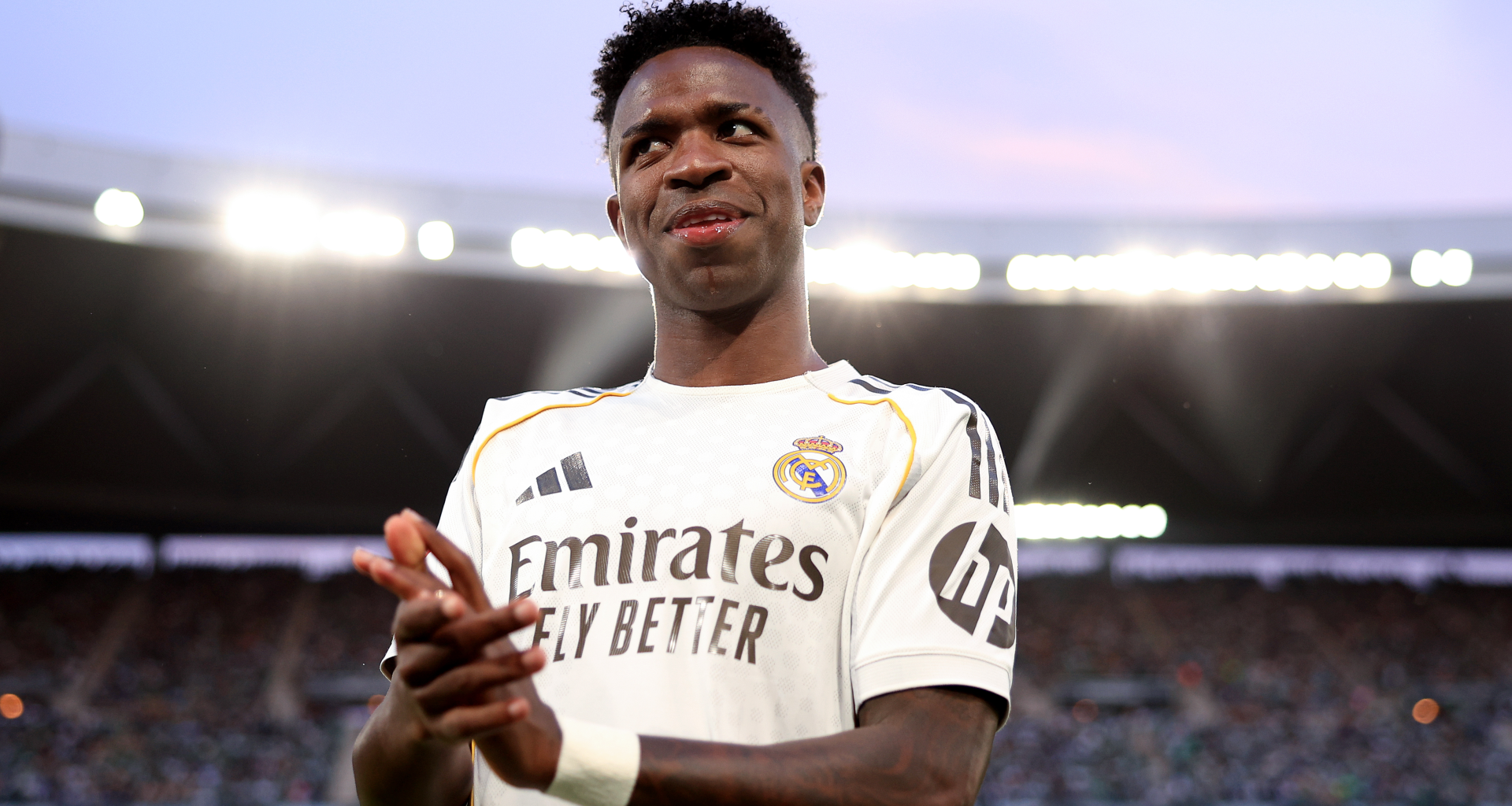 Liverpool fan tells club to avoid signing Vinicius Jr because 17-year-old star will be better