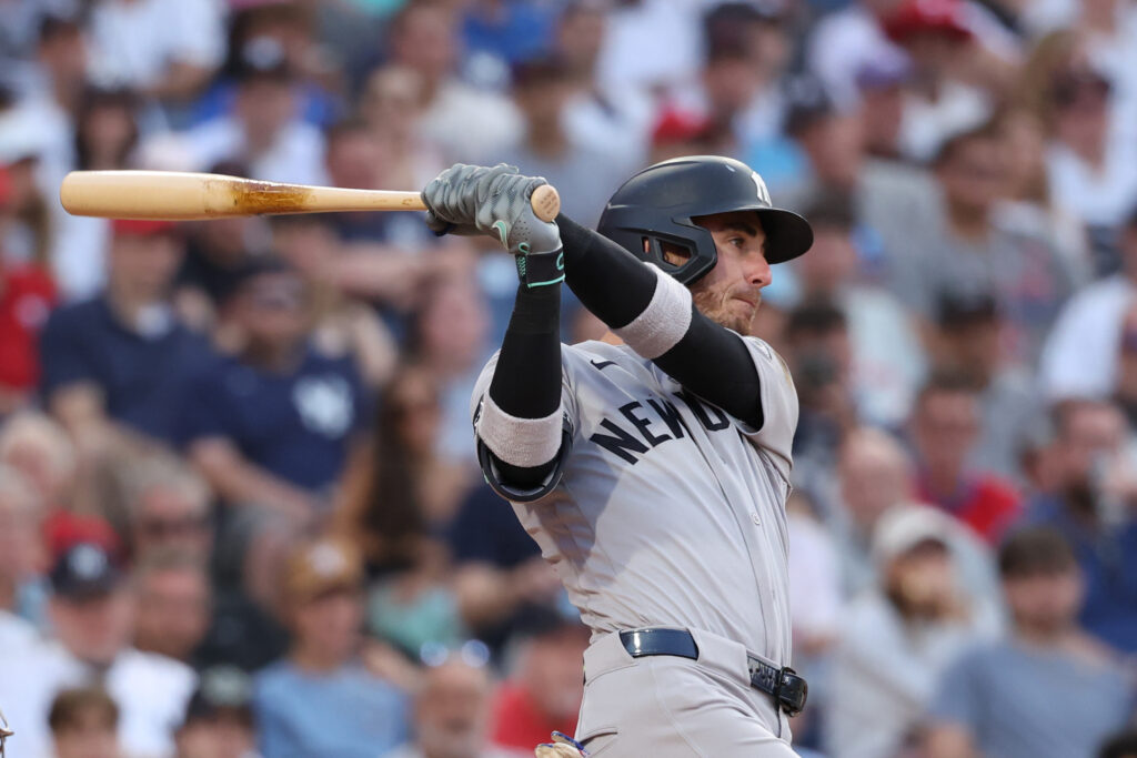 AL East Notes: Bellinger, Suarez, Bassitt, Basallo, Matz