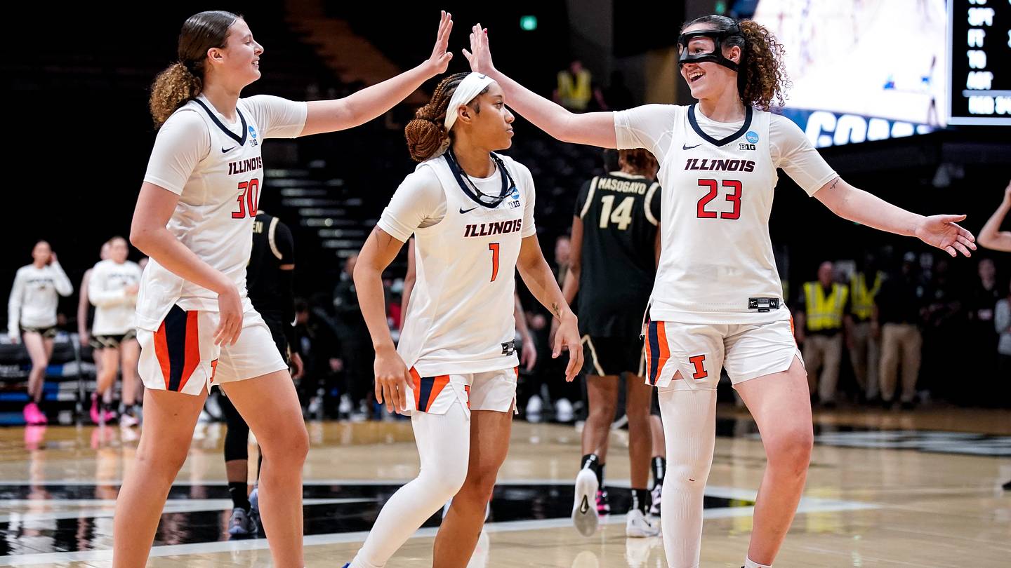 Illinois forward Cearah Parchment (30), guard Aaliyah Guyton (1), and forward Berry Wallace (23) celebrate defeating Colorado in the first round of the NCAA college basketball tournament at Memorial Gym in Nashville, Tenn., Saturday, March 21, 2026.
