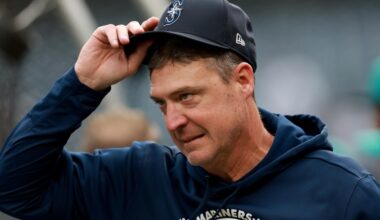 Mariners walk into brick wall, apologize, walk right into brick wall again, lose to Yankees