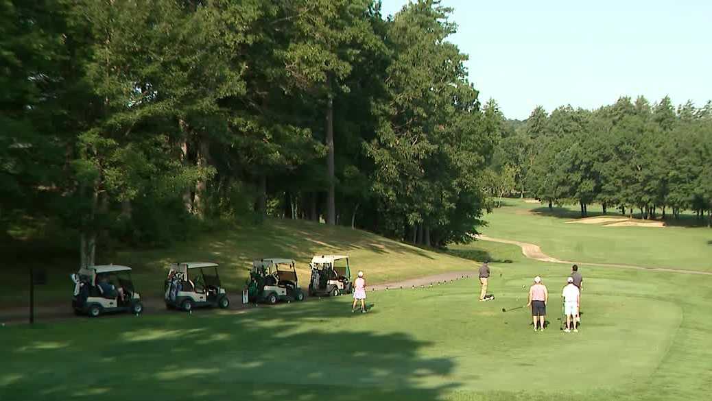 Golf tournament in NH raises funds for veteran home improvements