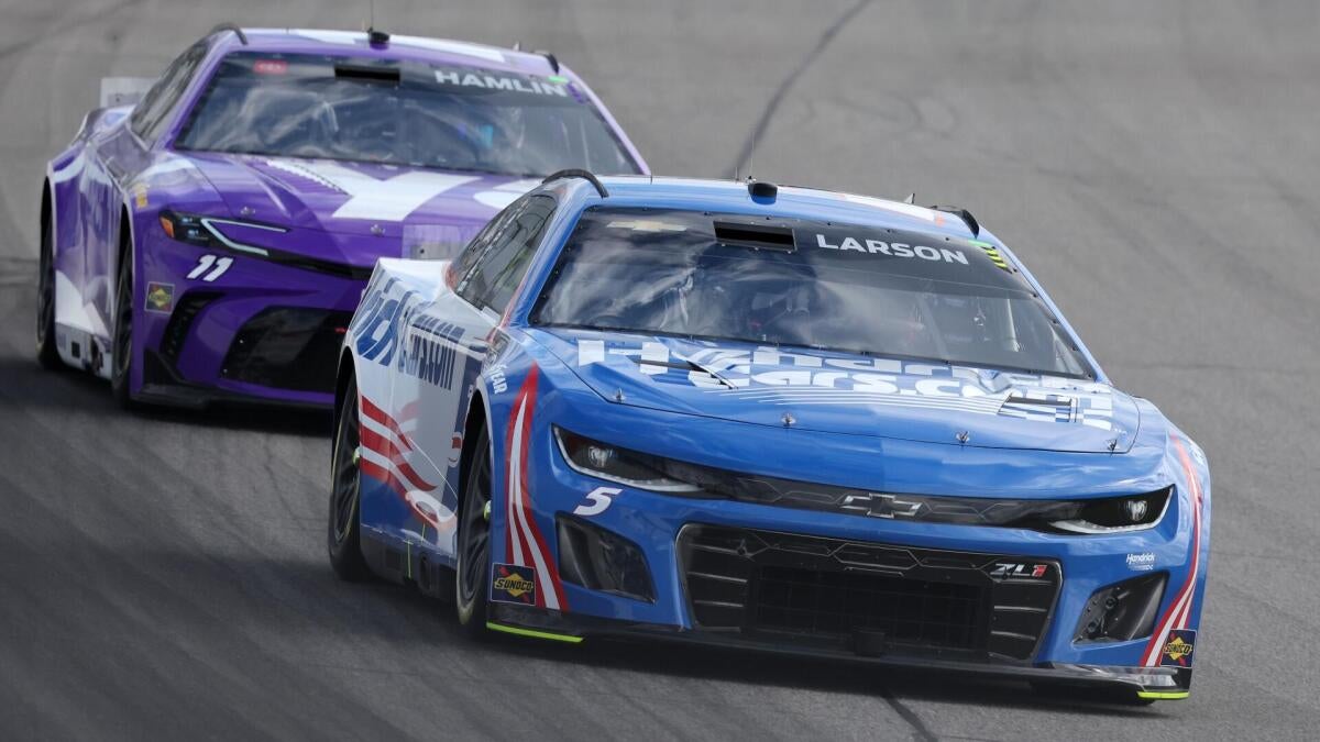 NASCAR odds, picks: Cook Out 400 predictions, betting preview for Sunday, Aug. 16