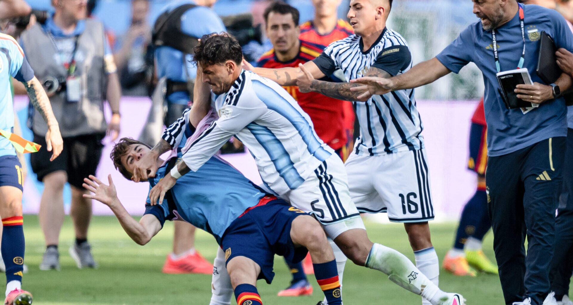 Reporter questions FIFA’s ‘relative leniency’ after players face punishment over Argentina association’s $33M payout