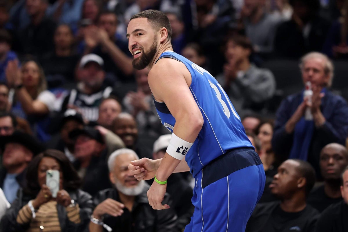 Klay Thompson officially signs with Heat after clearing waivers