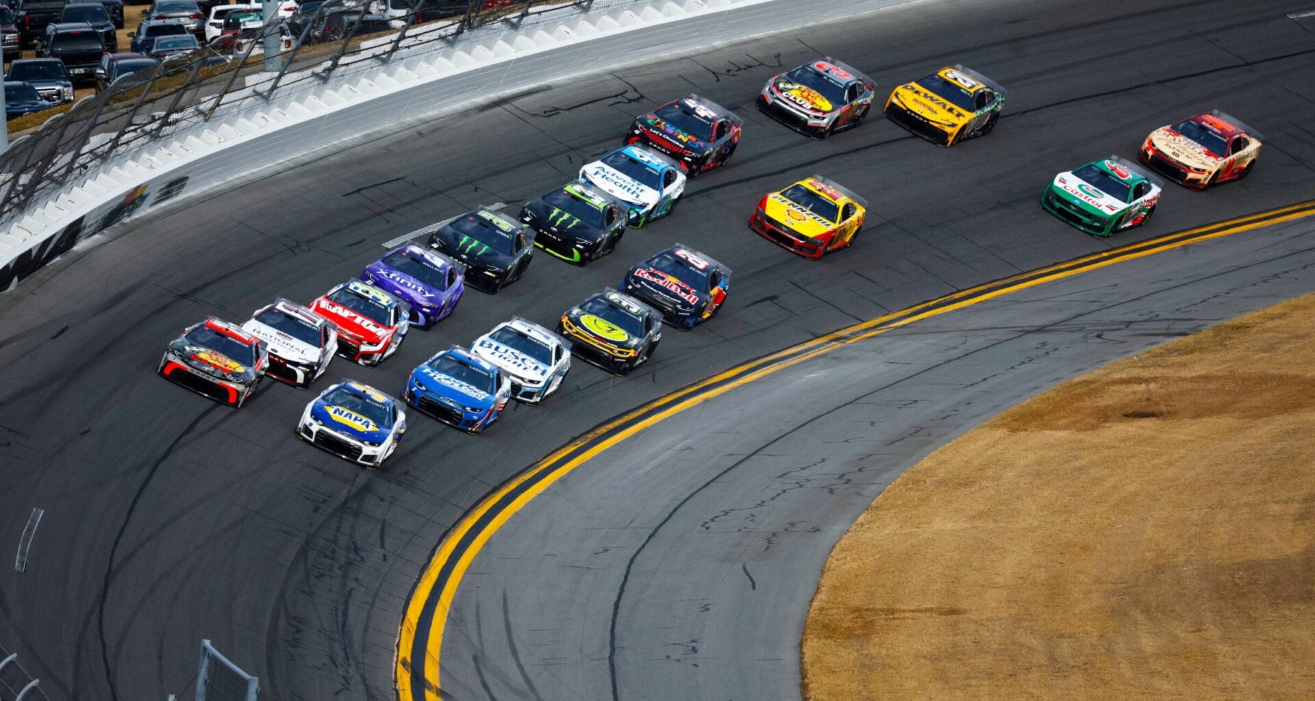 NASCAR driver expects chaos at Daytona with new rules package
