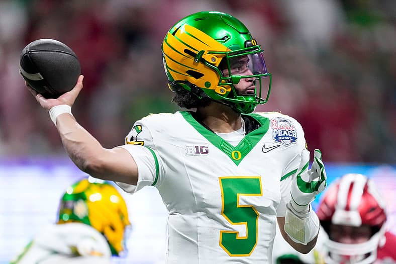 Highest-Paid College Football Players 2026, Oregon Ducks, Dante Moore