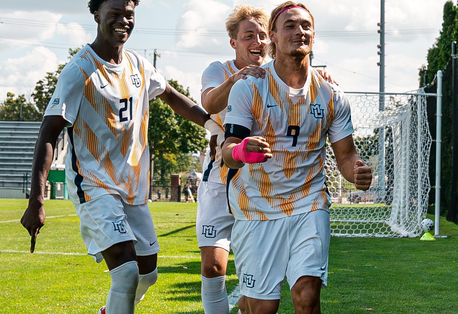 Men’s soccer defeated 3-1 by #23 Wisconsin for first loss of the season – Marquette Wire