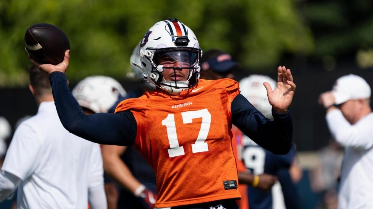 College football odds, schedule, picks: Week 1 predictions, best bets today