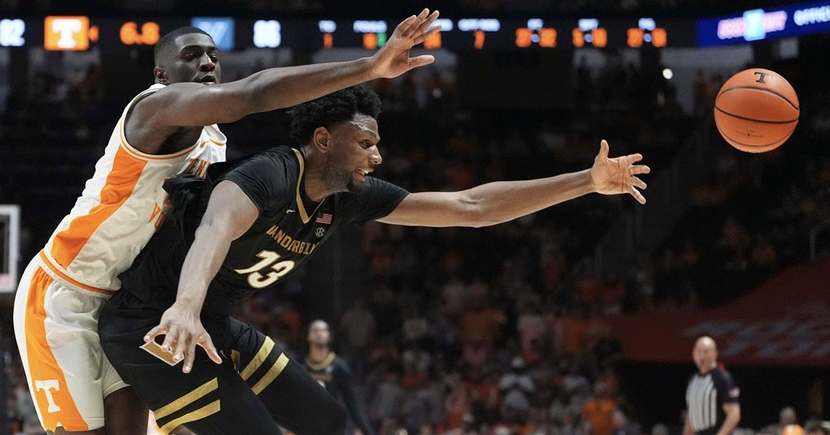 Tennessee basketball focused on supporting Jalen Washington 'best we can' after change in eligibility