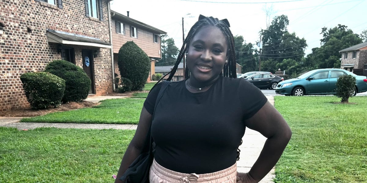 Teen sisters, mother arrested after 14-year-old beaten with golf club during fight