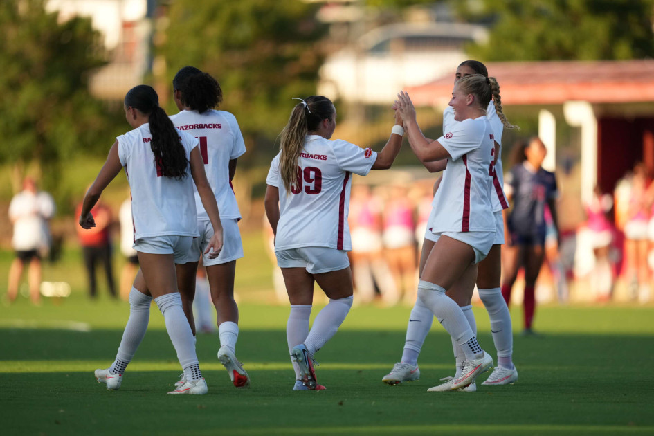 Soccer Shuts Out Jackson State, 5-0, to Close Out Non-Conference Play