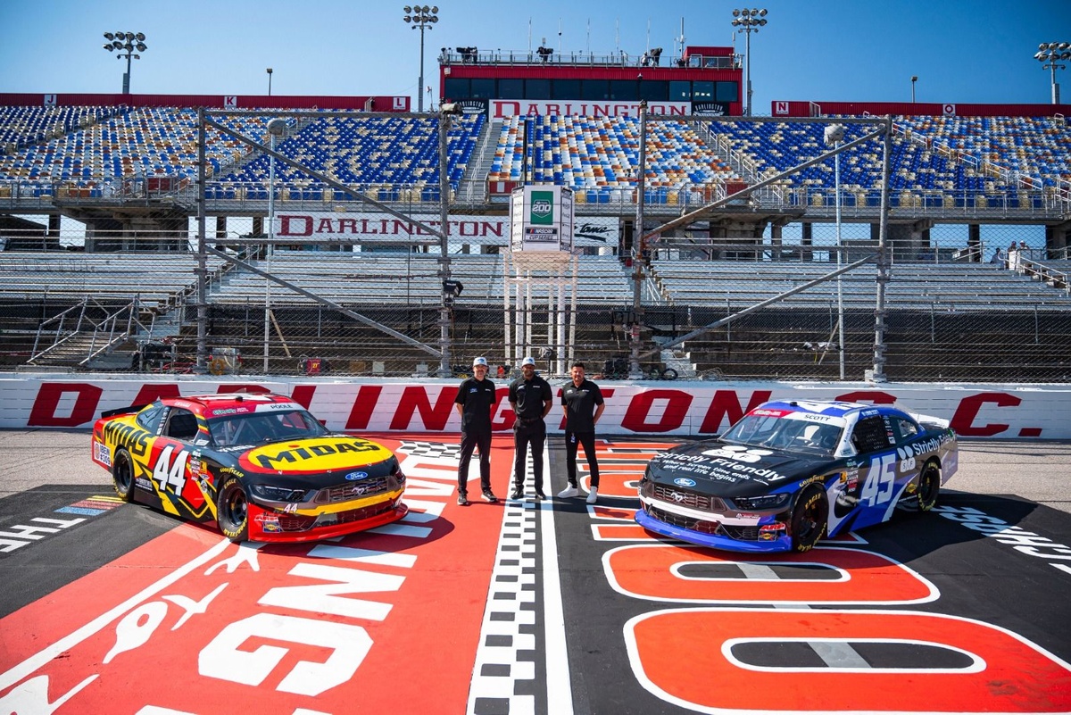Alpha Prime Racing partners with Ford for 2027 NASCAR O'Reilly season