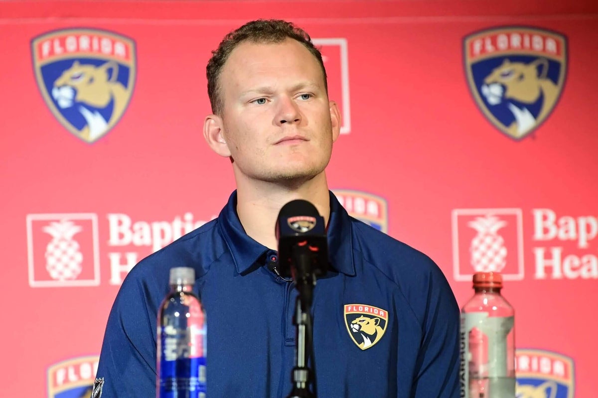 Brady Tkachuk trade a boon for Panthers, but Senators still see a Cup window