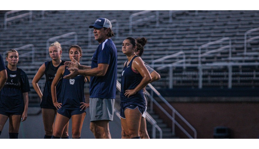 Women's soccer team preview: Building connections to create success